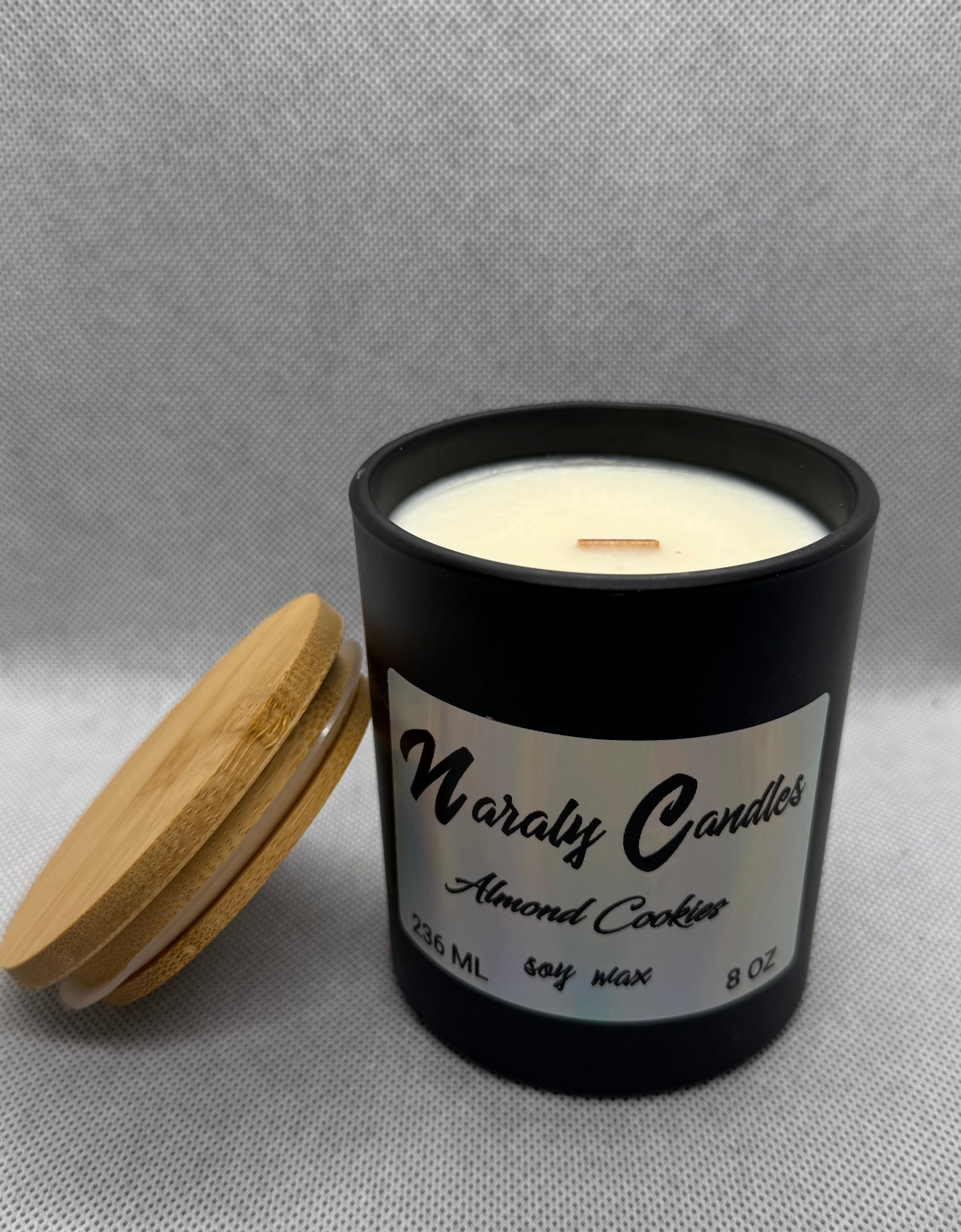 Almond Cookies Candle 8 OZ