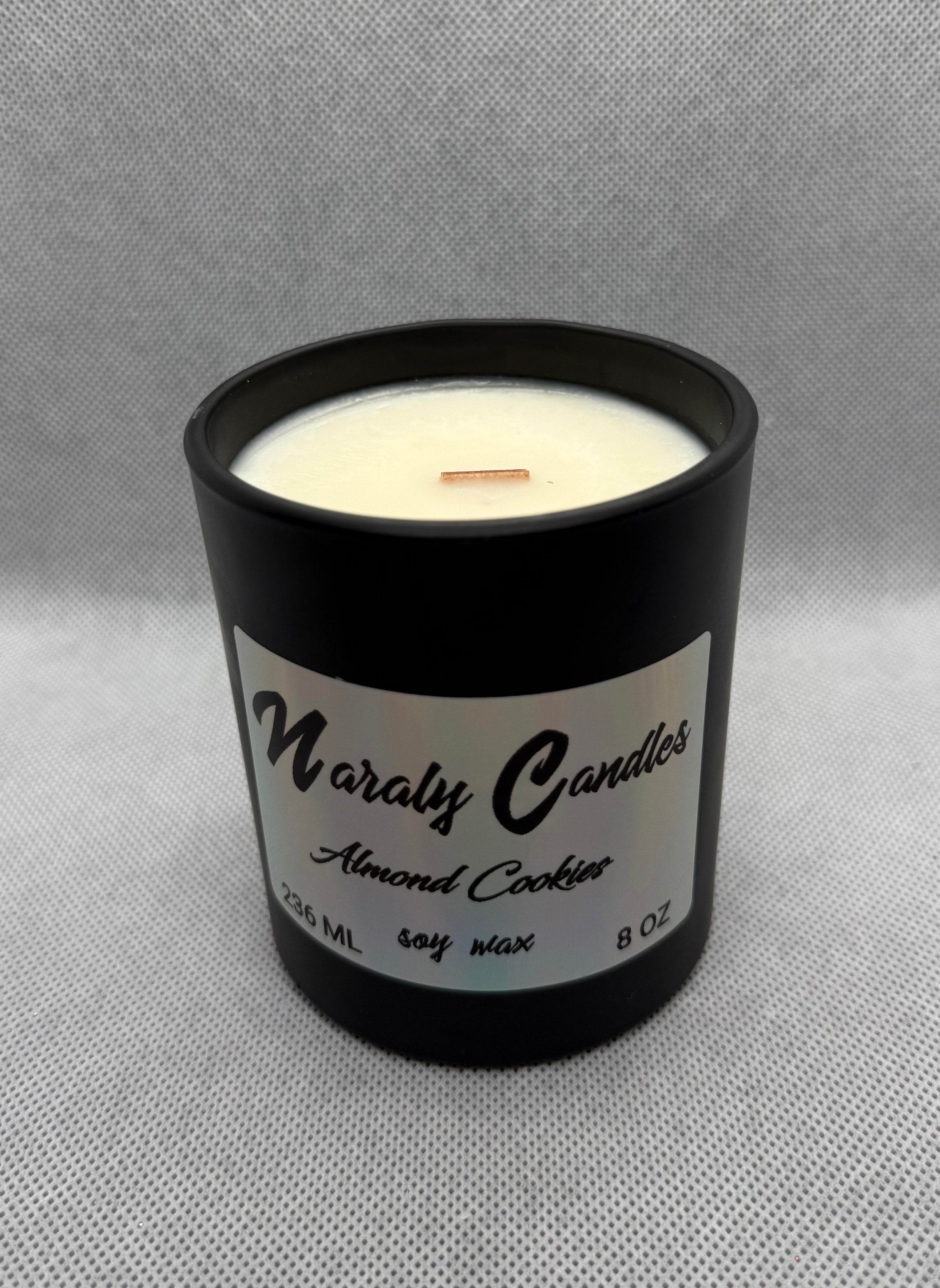 Almond Cookies Candle 8 OZ